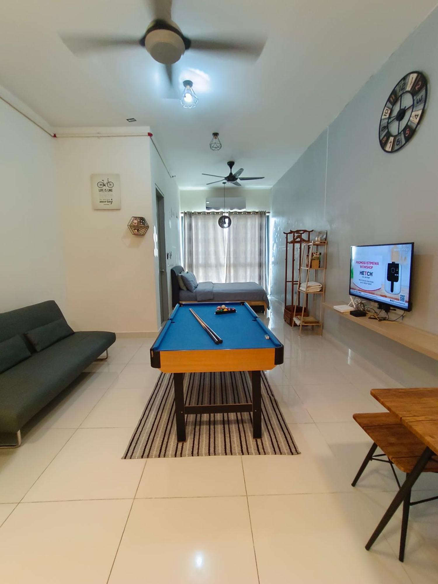 Apartment Klia Airport 3 *